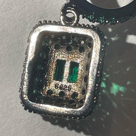 Emerald Green Iced Diamond Hoop Square Boho Fashion Square Hinges Earrings Pin - Picture 10 of 10